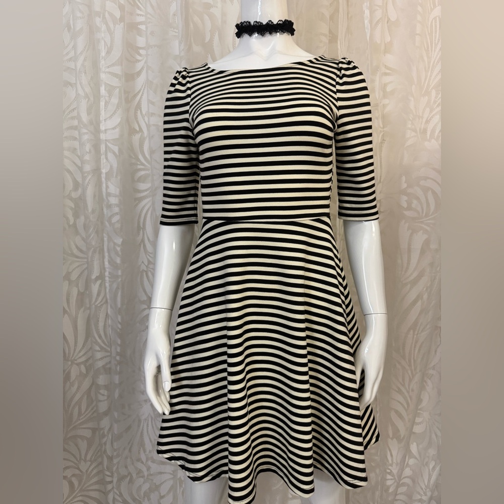 Pixley Black and White Striped 3/4 Sleeve Dress